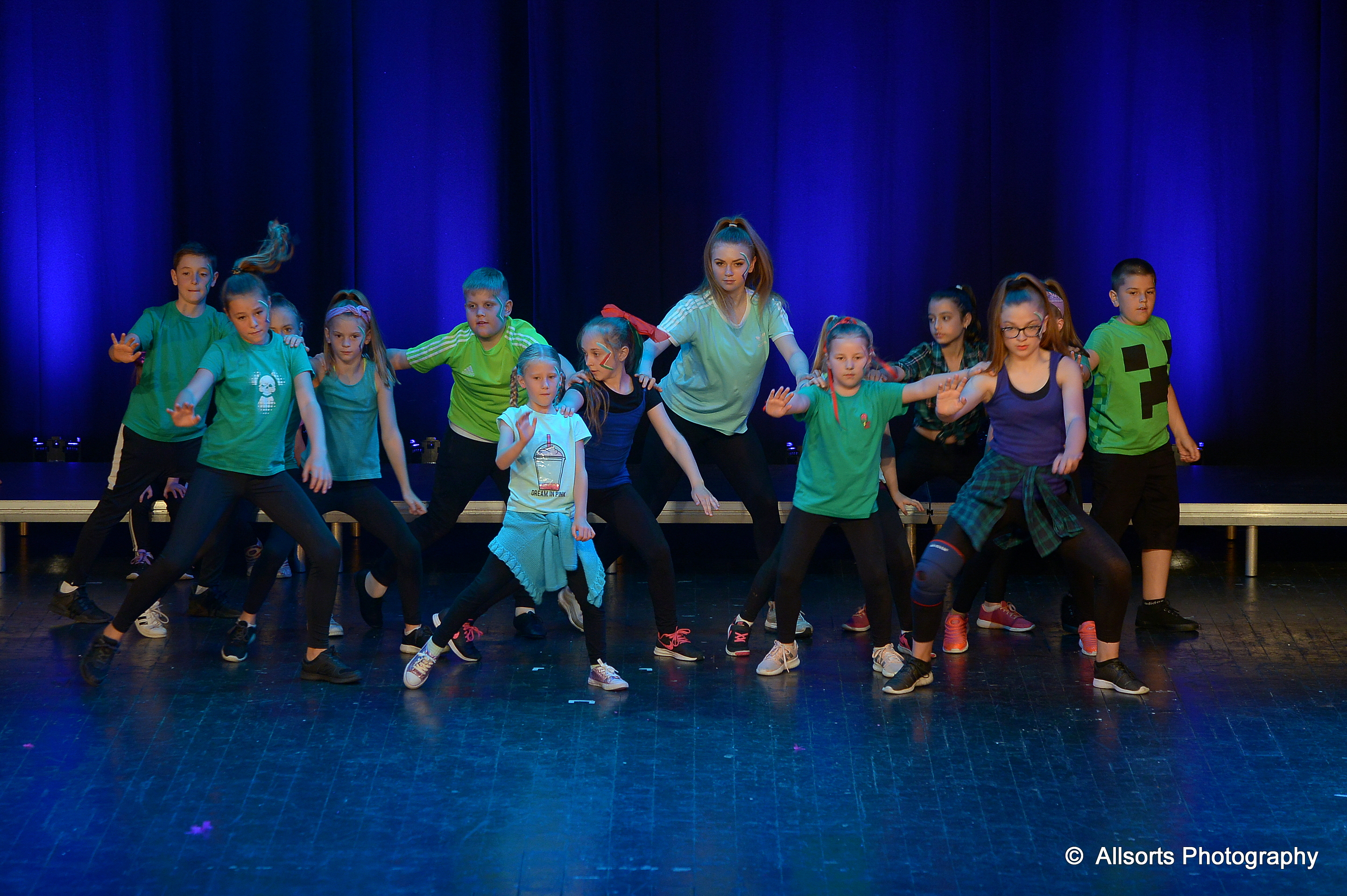 Online Octagon Street Dance 2 (10-16yrs) 